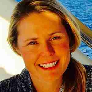 Head Shot - Suzanne Connor, CTA