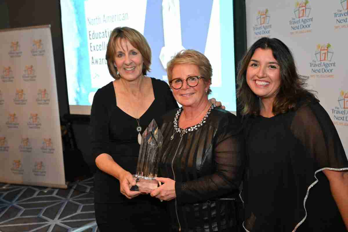 Diane Petras, Rhonda Stanley, Guida Botelho