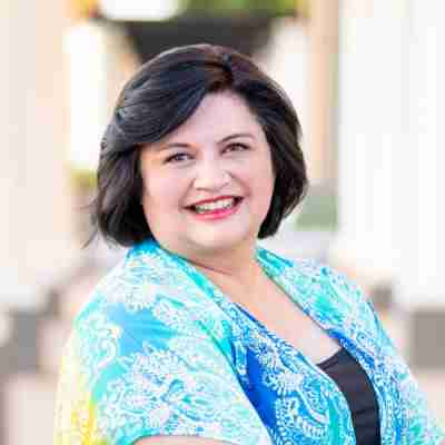 Head Shot - Linda Wheeler