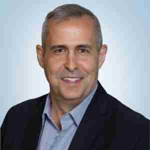 Head Shot - Alex Pinelo - Senior Vice-President of Sales, AmaWaterways