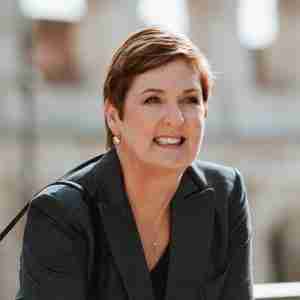 Head shot - Andrea Grisdale - IC Bellagio