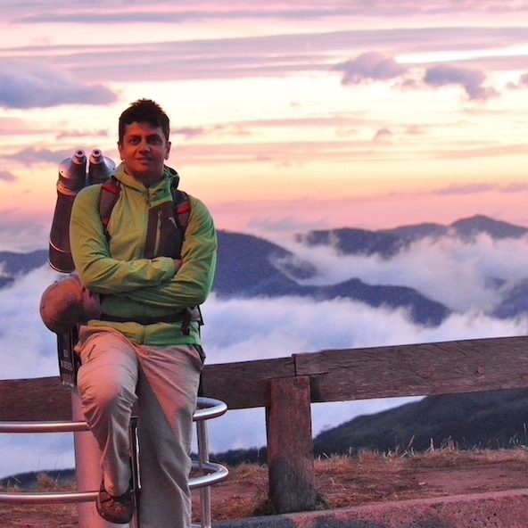 Ahmer Khan, CTA profile photo
